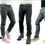 If you're a guy, skinny jeans will get you nowhere.