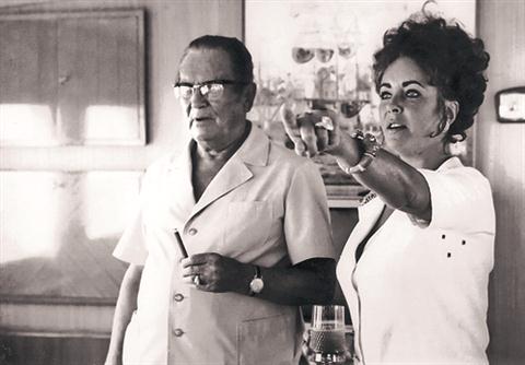 "Look, there goes your space shuttle!" Tito and Elizabeth Taylor